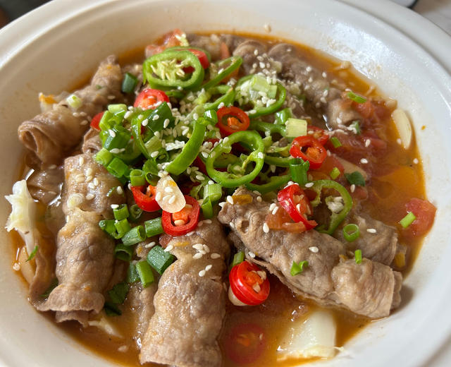 酸甜可口的酸汤肥牛的做法