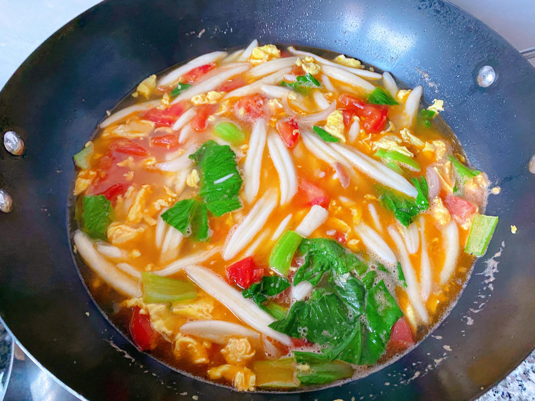 西红柿鸡蛋面疙瘩～面疙瘩的制作