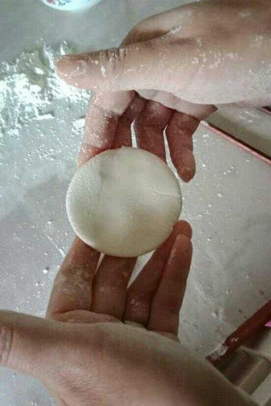 自制汤圆（红豆/芝麻椰蓉馅）