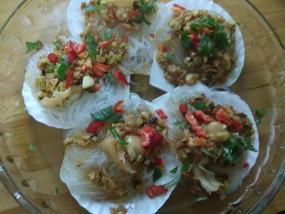 蒜蓉粉丝蒸扇贝