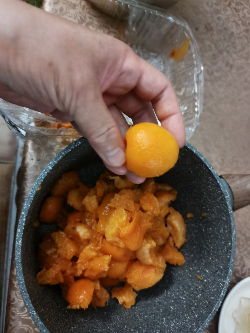 基础杏酱☞不用刀去杏皮
