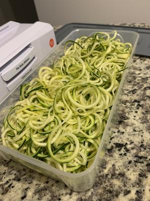 西葫芦“面条” (Zoodles)的做法 步骤4