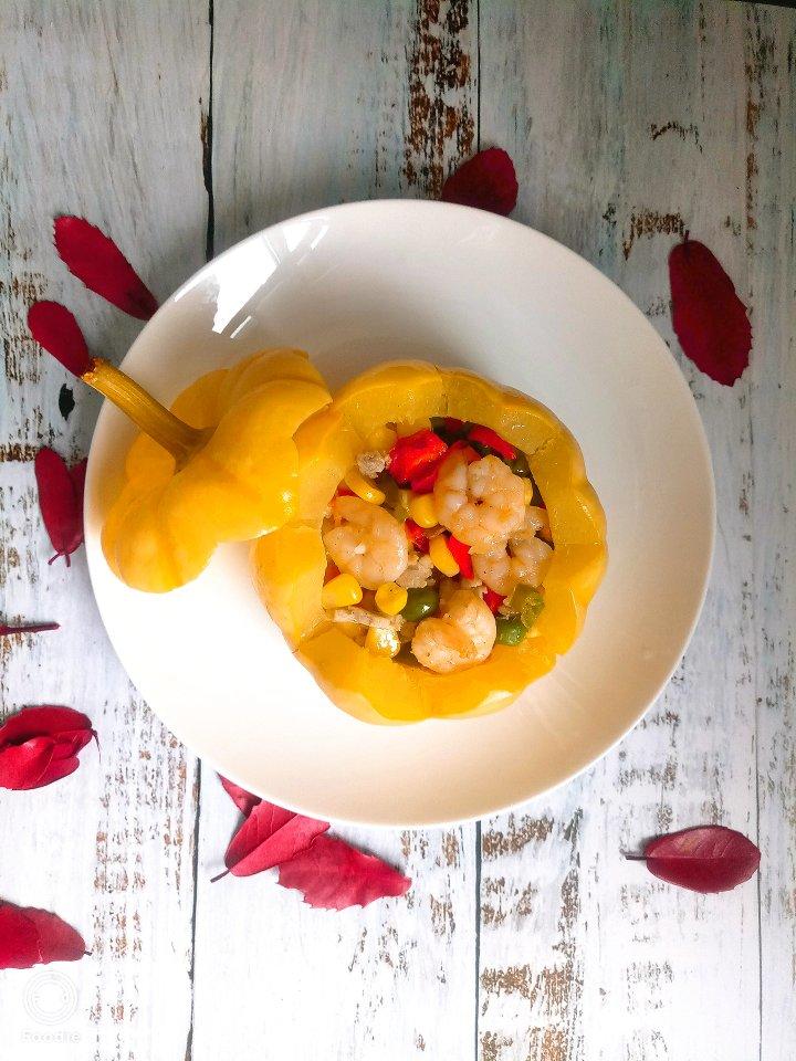 黄金盅——南瓜鸡肉米饭盅