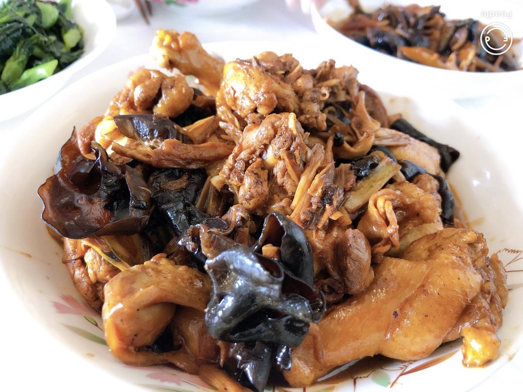 红烧鸡肉