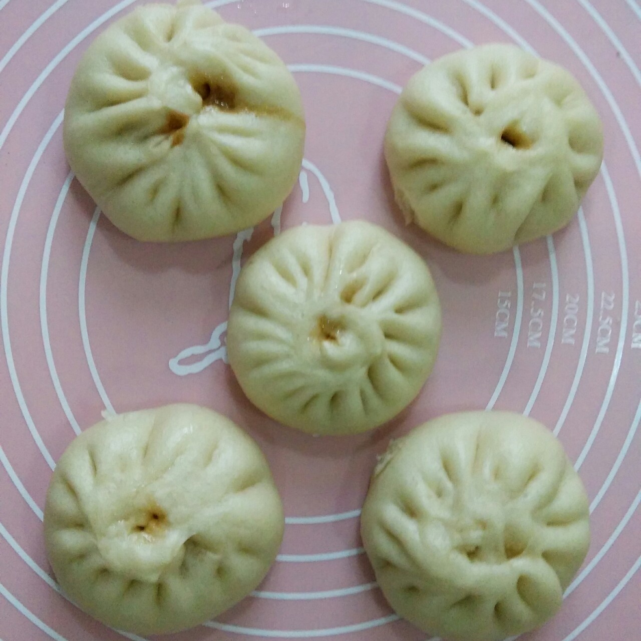 家常蒸包子（新手必学 超详 各式花卷馒头适用）