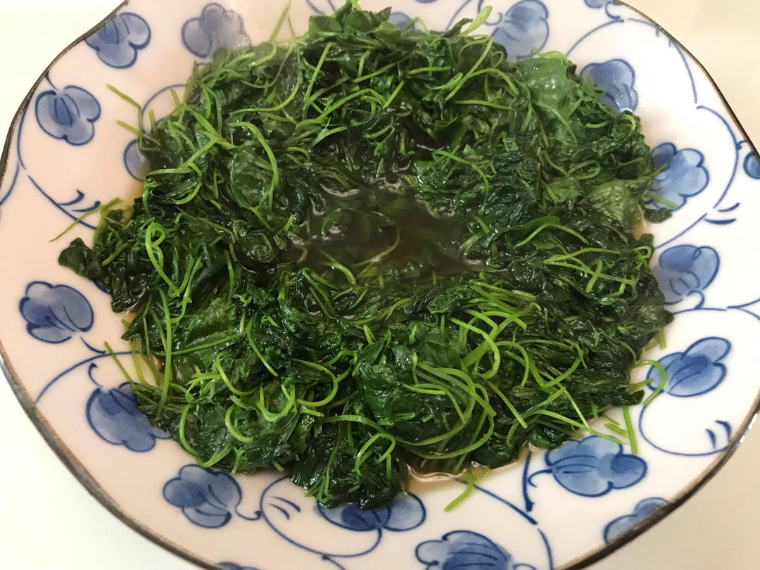 不加酒味道不输饭店的草头（金花菜）