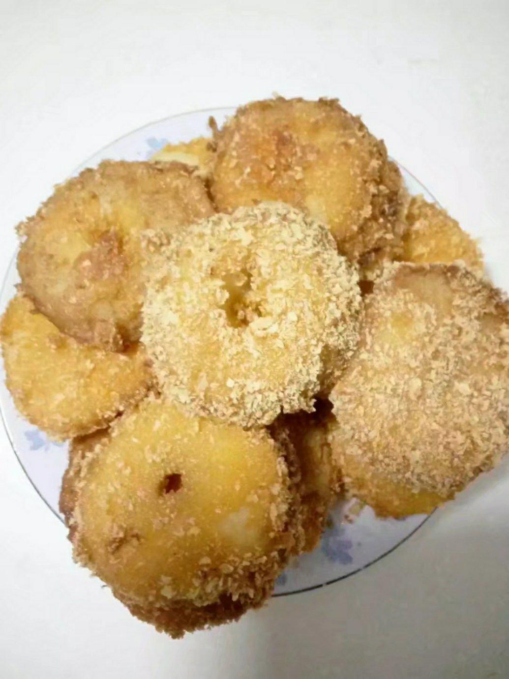 炸苹果圈~                外壳酥脆内馅绵软