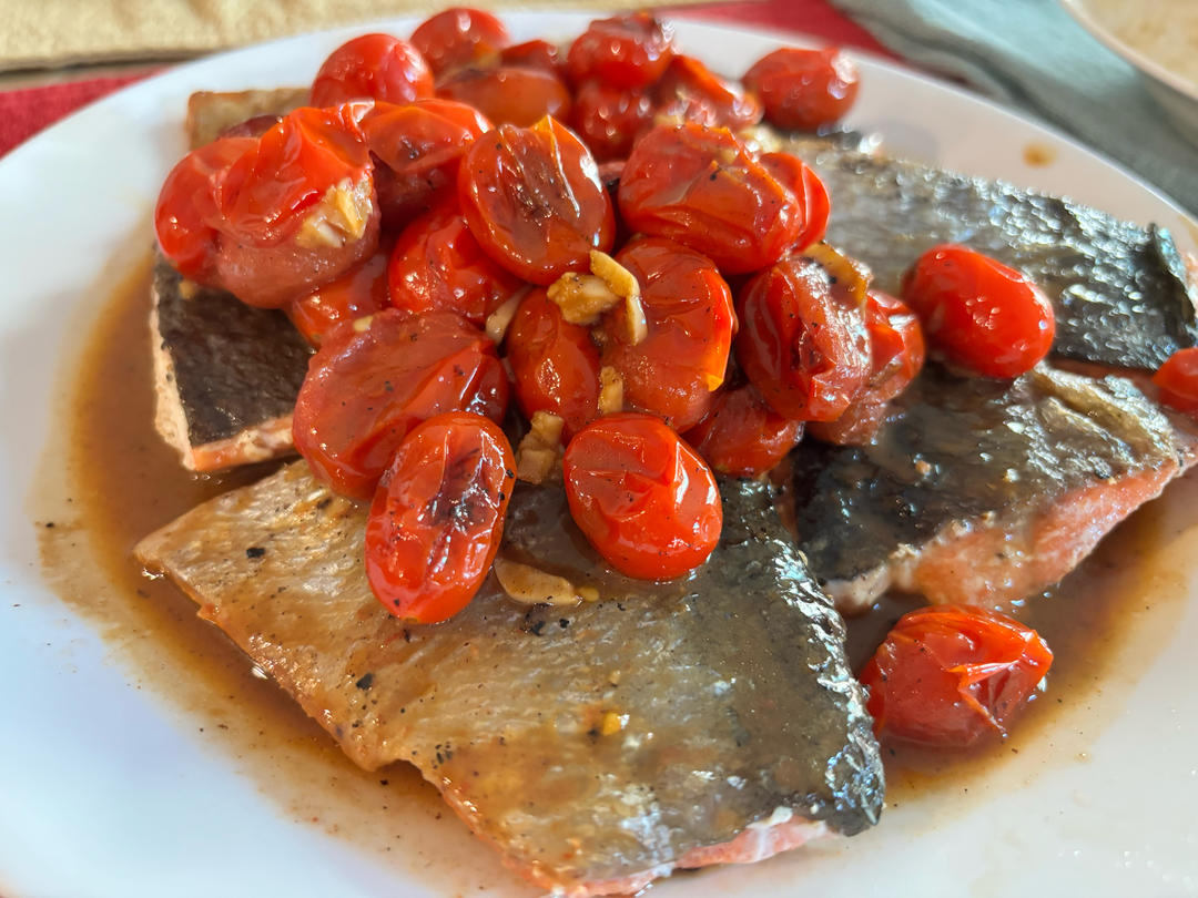 爆浆番茄三文鱼