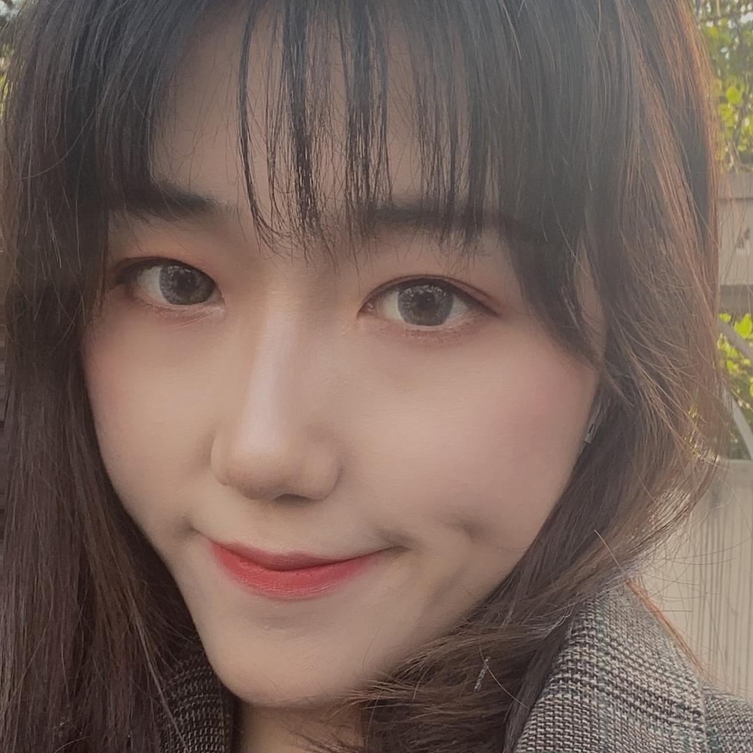 爱吃蛋糕的小小老鼠