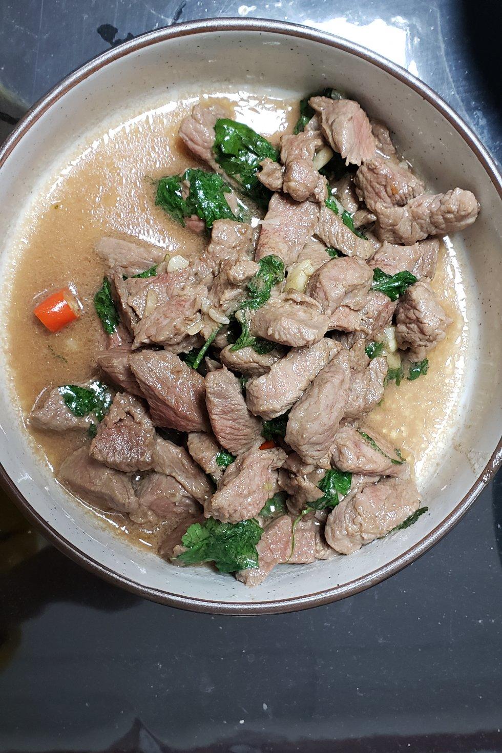 香菜牛肉