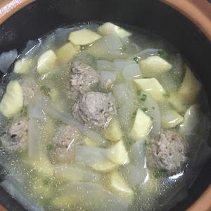 客家美食-冬笋白萝卜肉丸汤的做法 步骤8