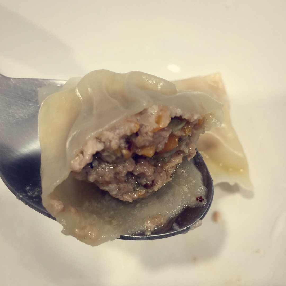 牛肉胡萝卜水饺