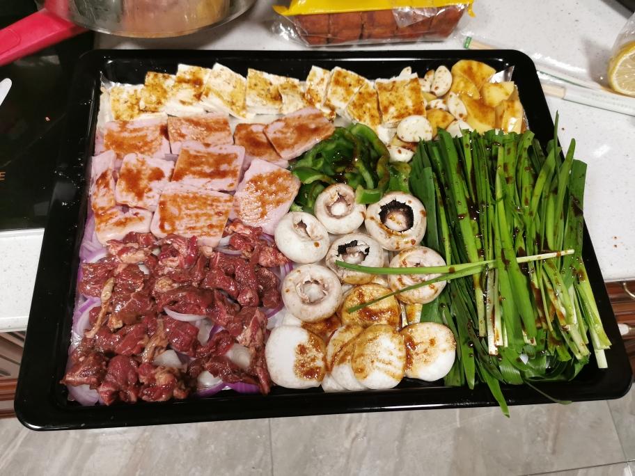 烤箱版牛肉蔬菜大杂烩