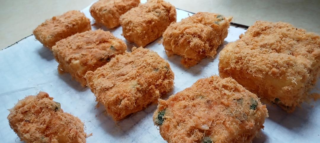 朋友都说比鲍师傅好吃的海苔肉松小贝