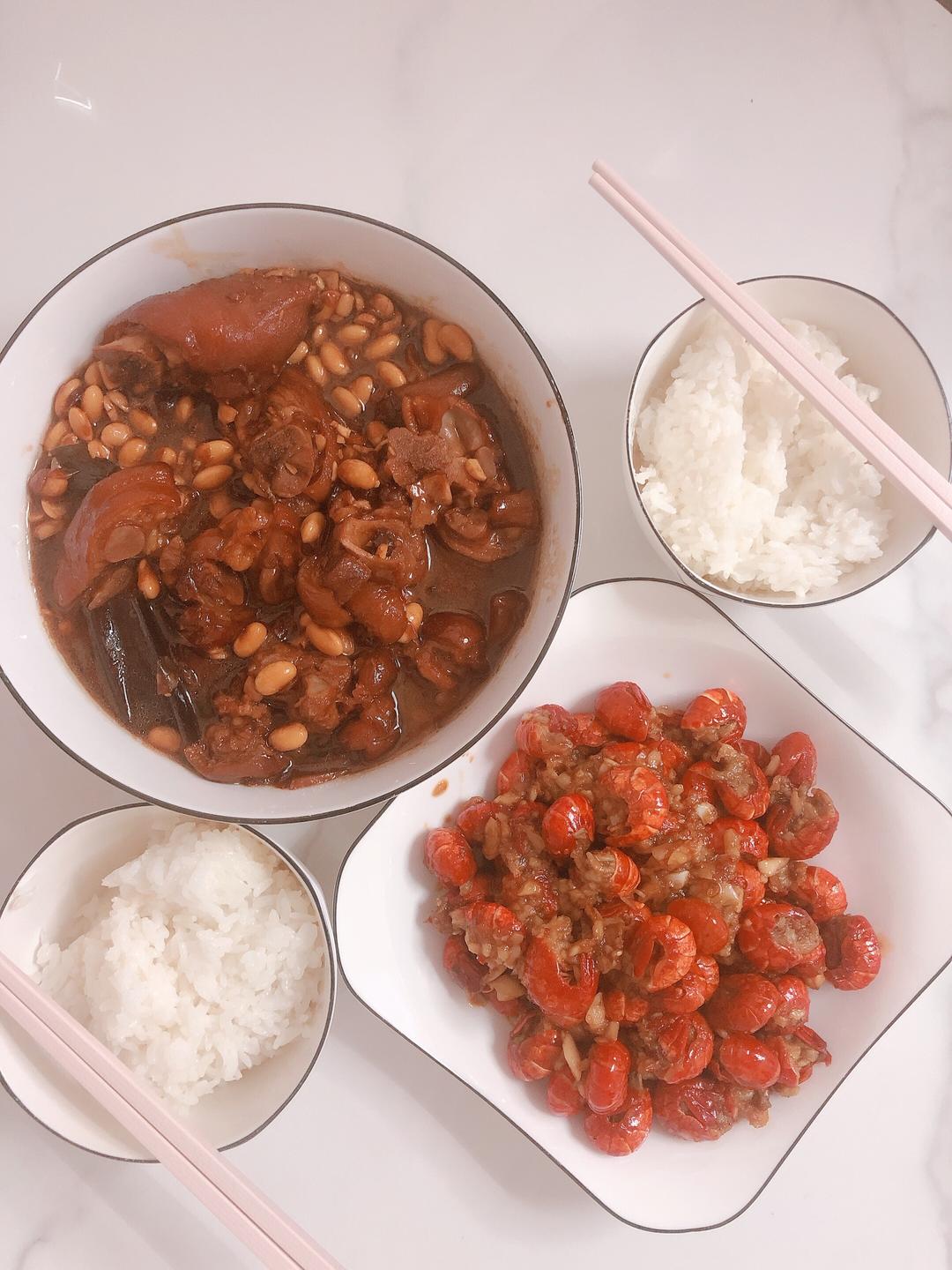蒜蓉龙虾尾的做法