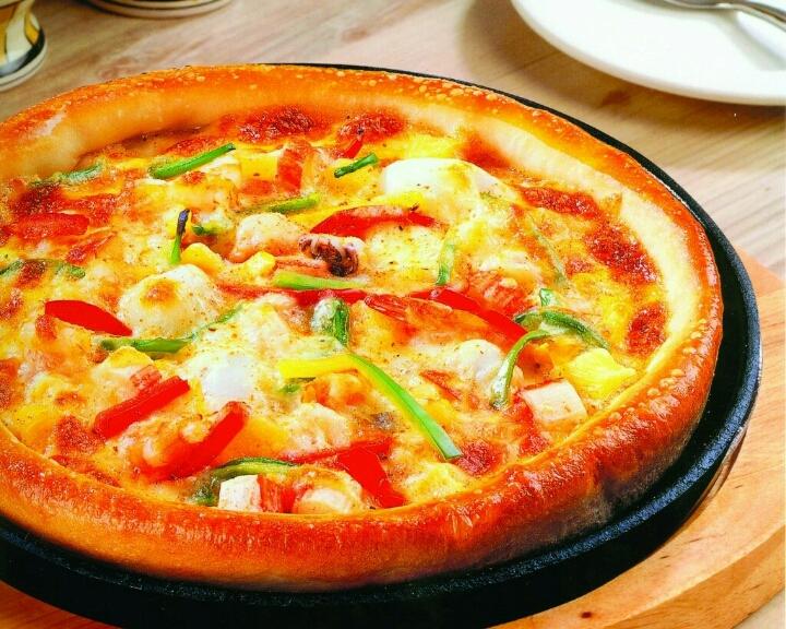 培根火腿披萨的做法