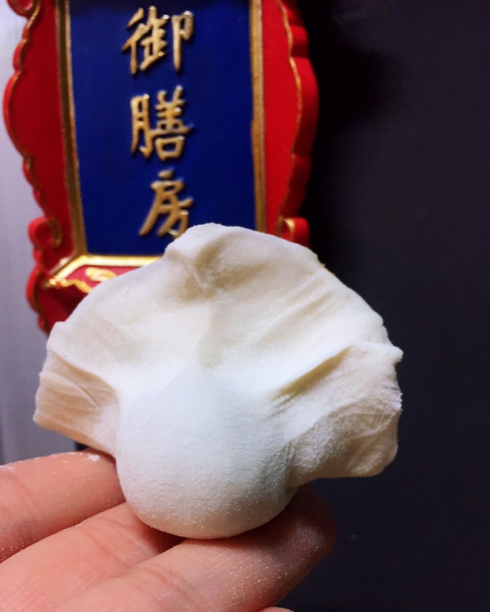 大肚饺子包法——后附视频  (胡萝卜牛肉馅儿)
