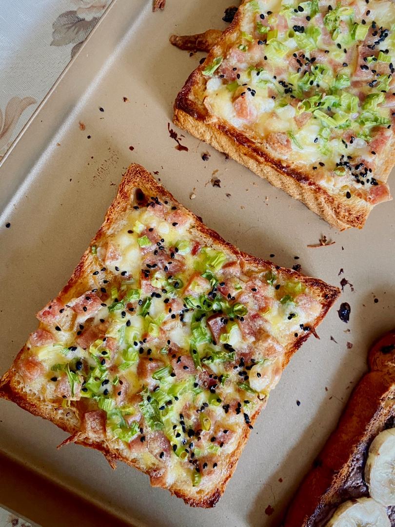 真的好好吃❗️芝士火腿葱香岩烧吐司🍞