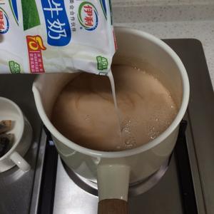 简易版蒙古奶茶（咸奶茶）的做法 步骤4
