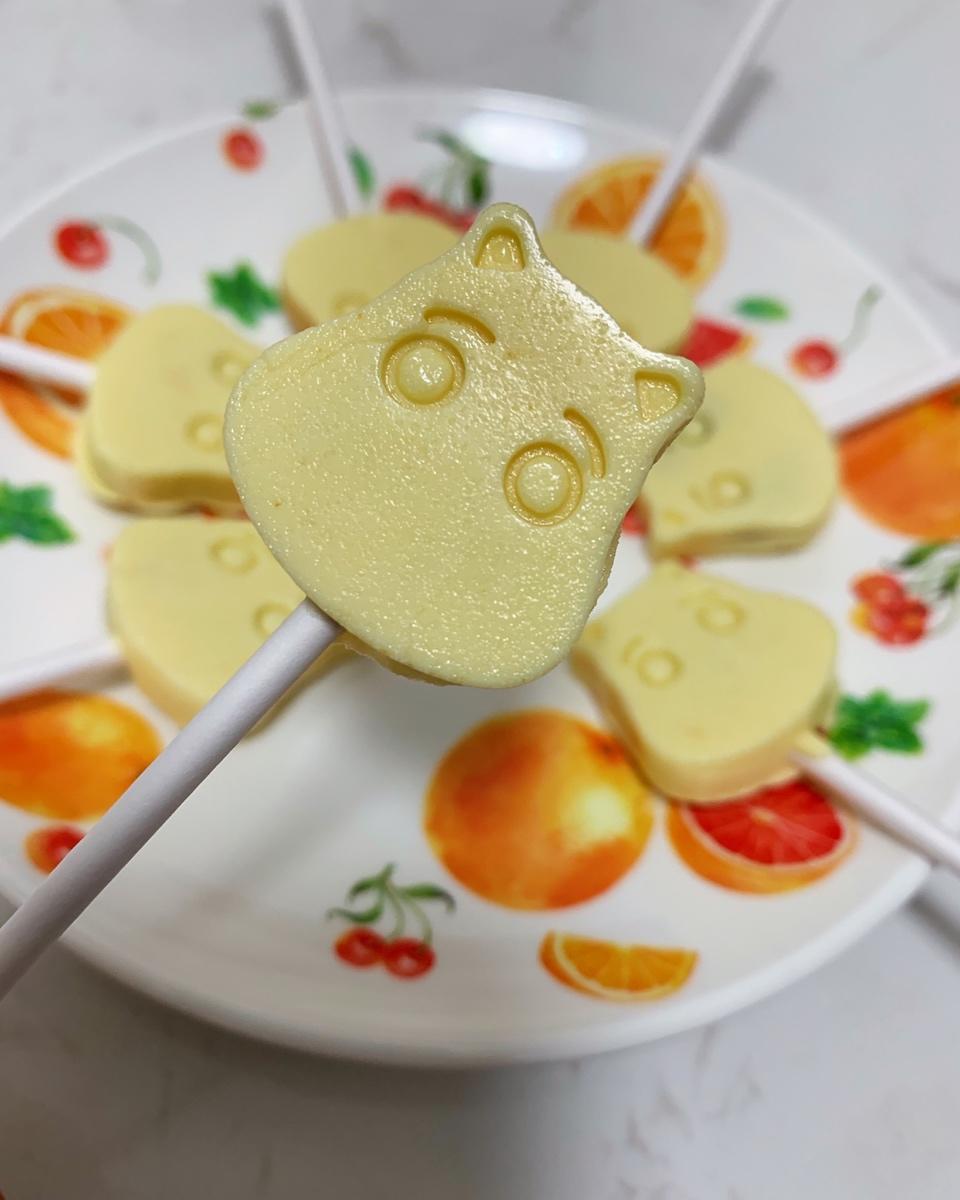 自制牛奶棒棒糖