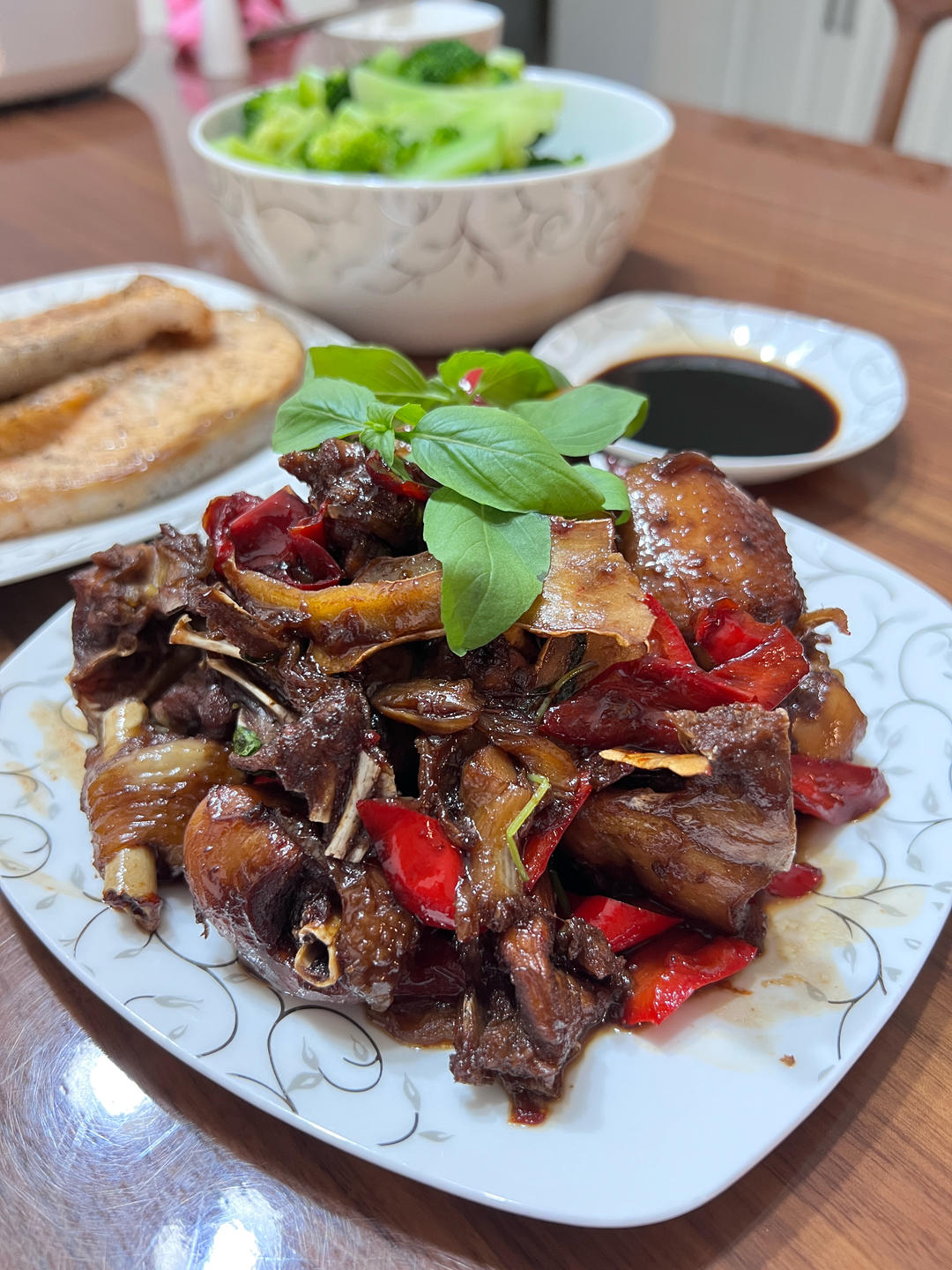 台式三杯鸡（台湾阿基师正宗版）
