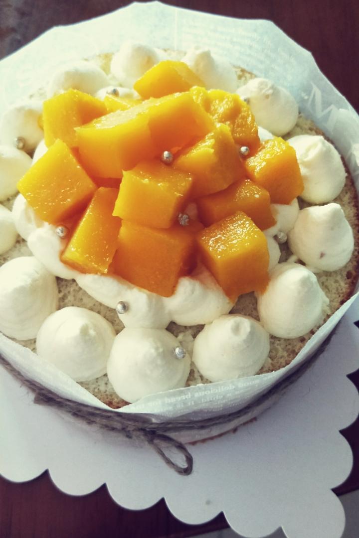 【零失败】不会裱花没关系的水果裸蛋糕 芒果裸蛋糕 完美戚风胚