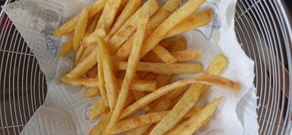 自制炸薯条 超酥脆 零失败  秒杀M记肯德基！不需要冷冻！现做现吃！ 小朋友超爱的小吃