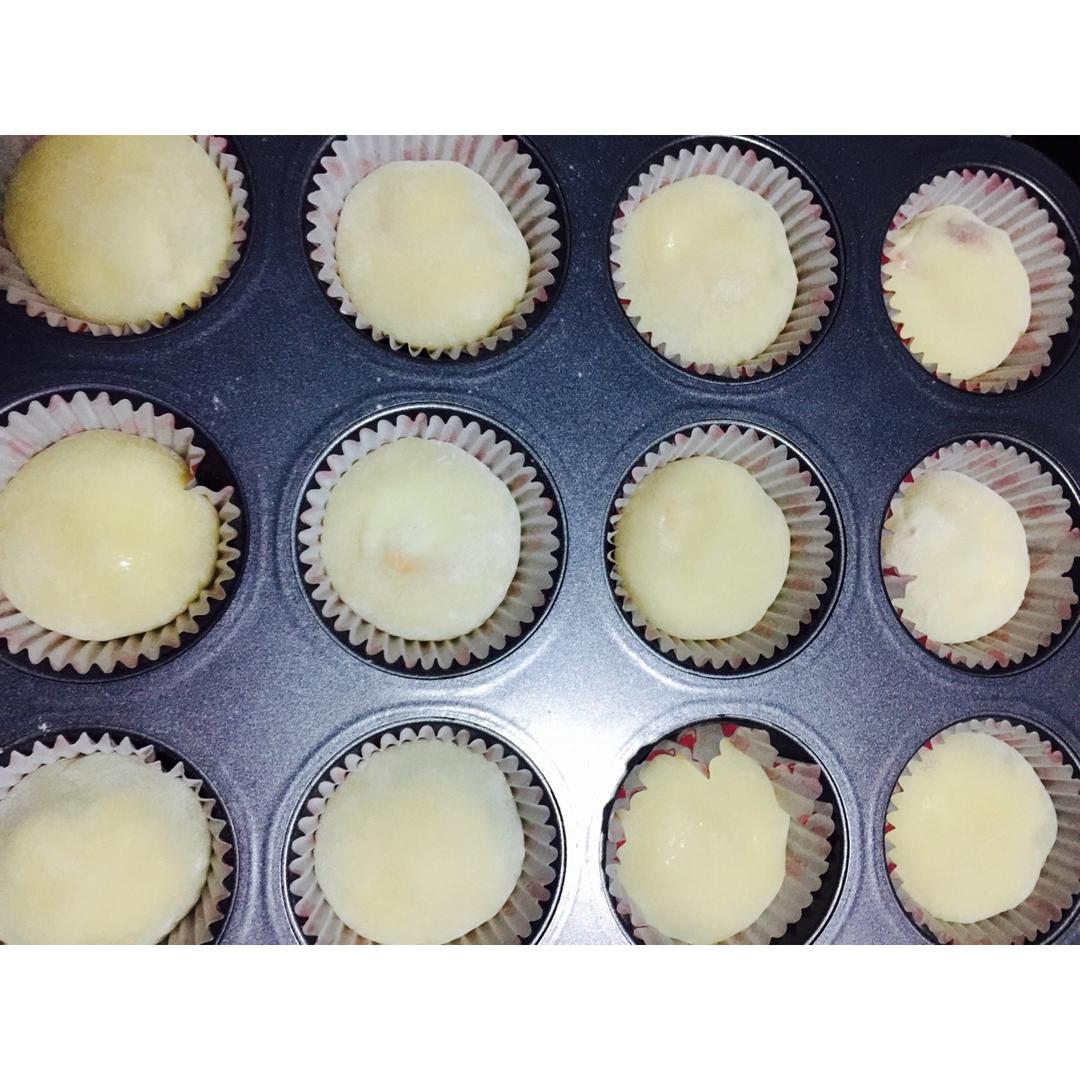 腹黑白胖子——奥利奥雪媚娘