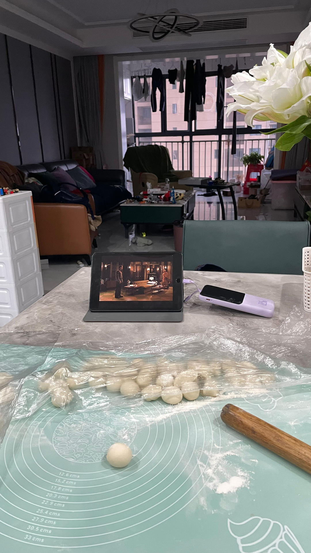手工揉面三分钟，又韧又薄又好包的饺子皮