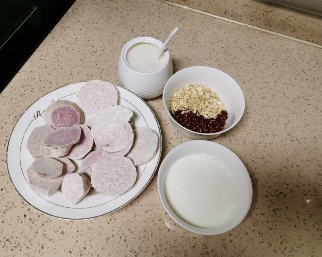 绝不输芋泥鲜奶、鲜芋仙