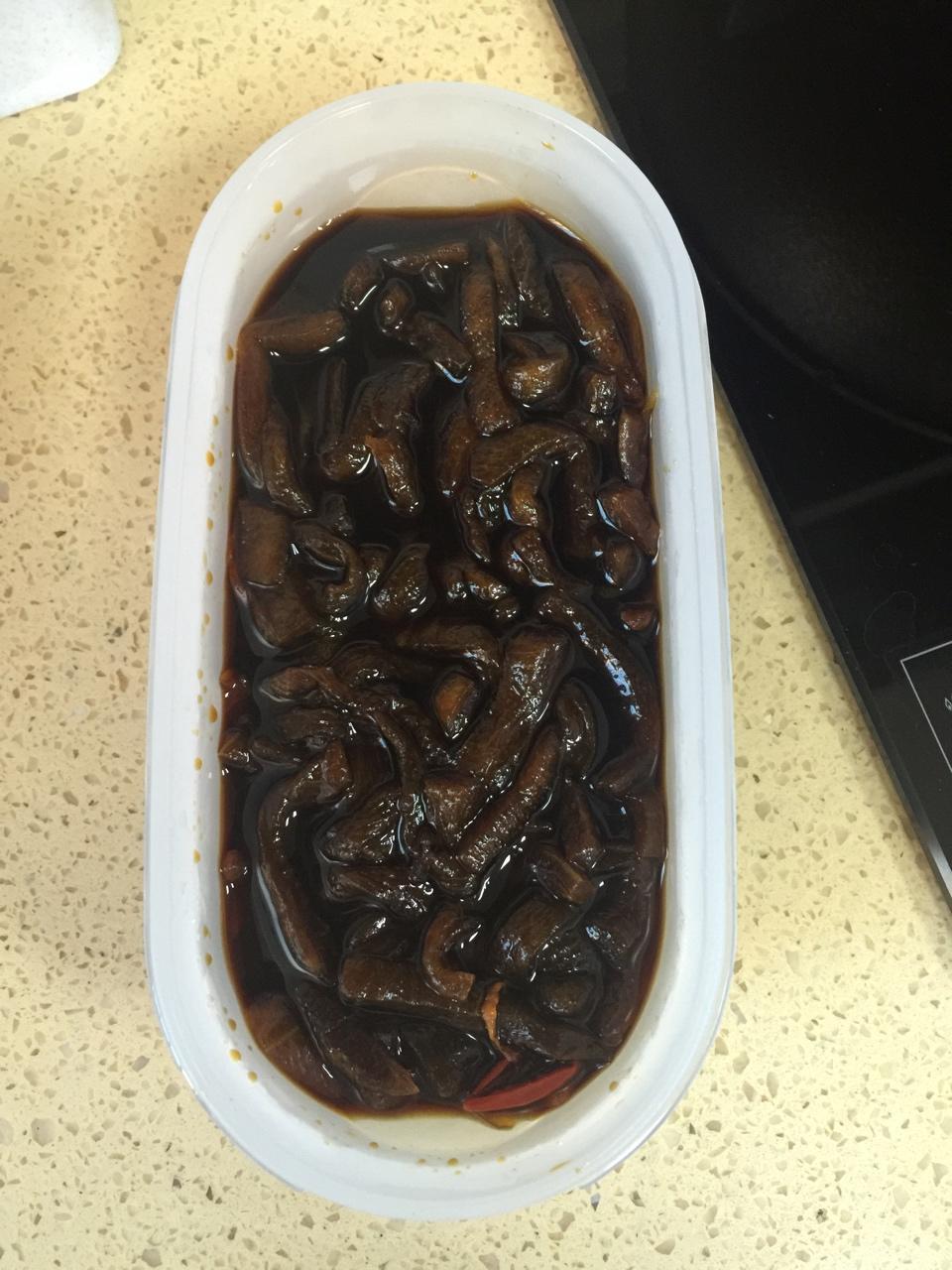 王菁的小厨房做的酱西瓜皮