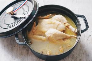 「鸡」祥如意-姬松茸菌菇鸡汤—Staub铸铁锅的做法 步骤4