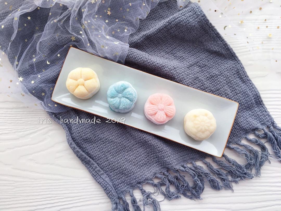 好吃到哭的冰皮月饼（细腻绿豆沙/榴莲）