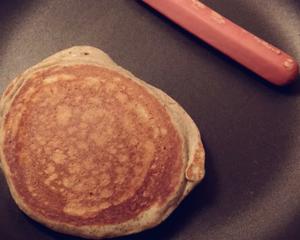 酸奶荞麦松饼 yogurt pancakes的做法 步骤5