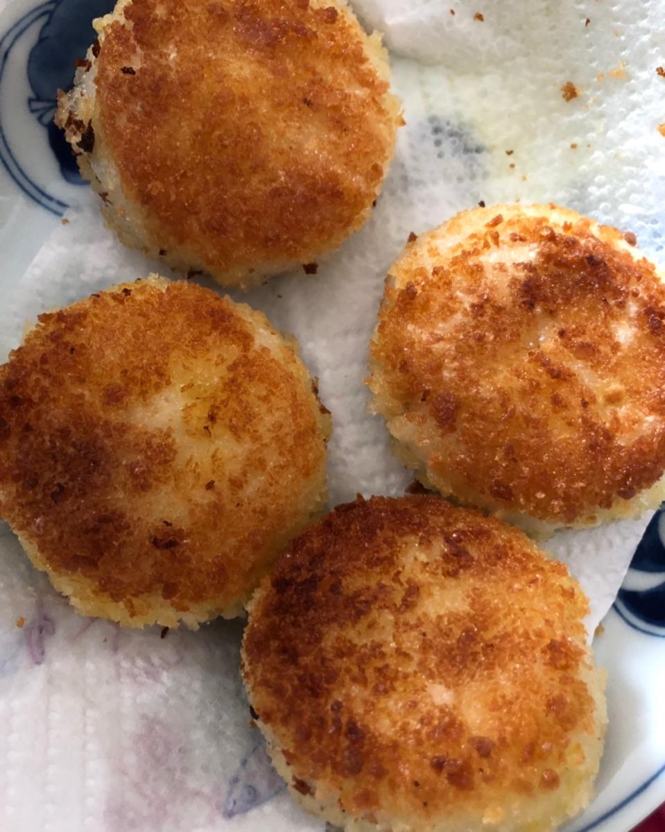 天山童姥-大侠做的黑芝麻汤圆(附油炸汤圆做法)