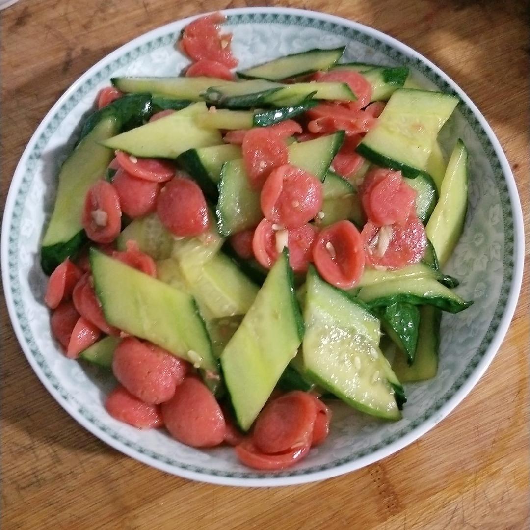 黄瓜炒火腿(烤肠)