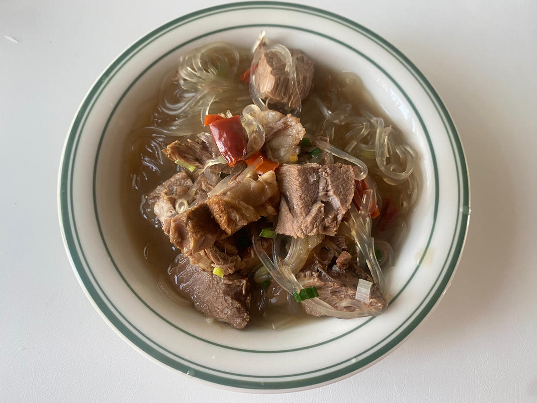 牛肉粉丝汤