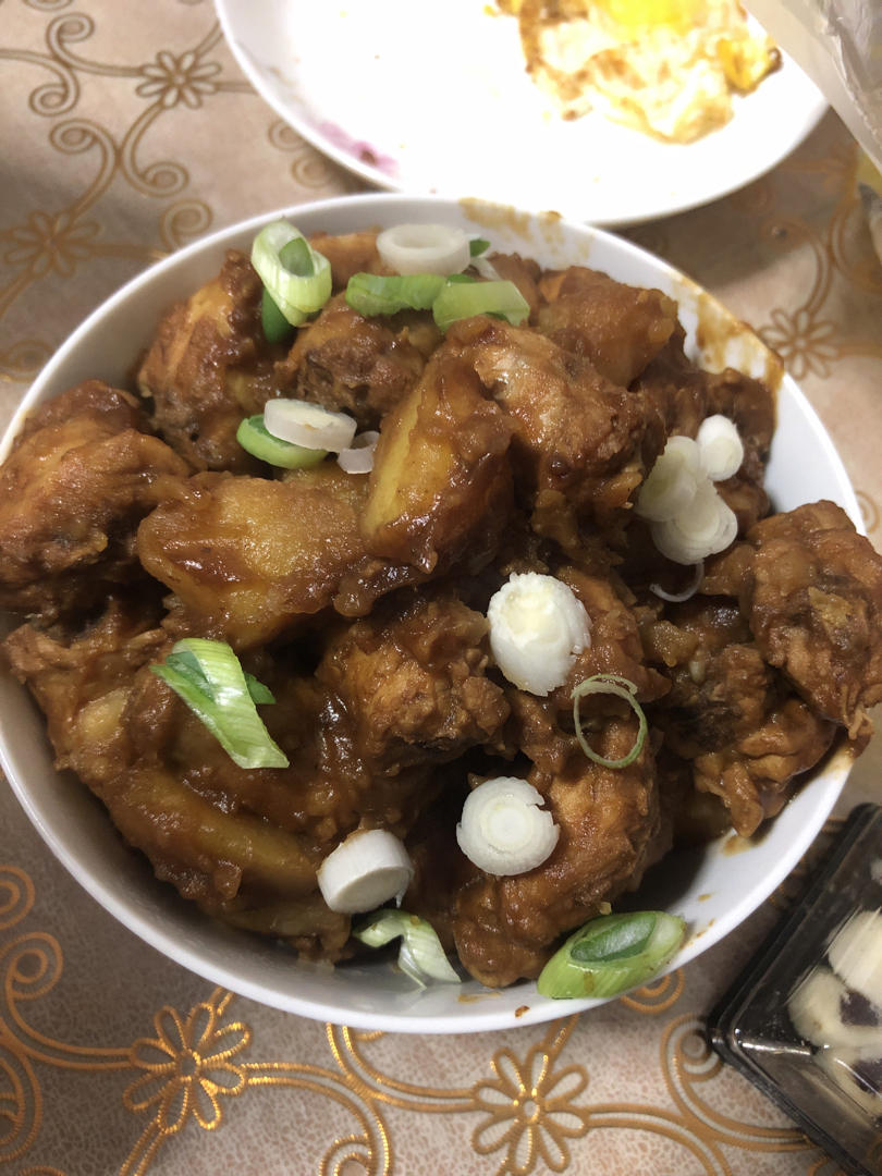 东北菜鸡脖炖土豆