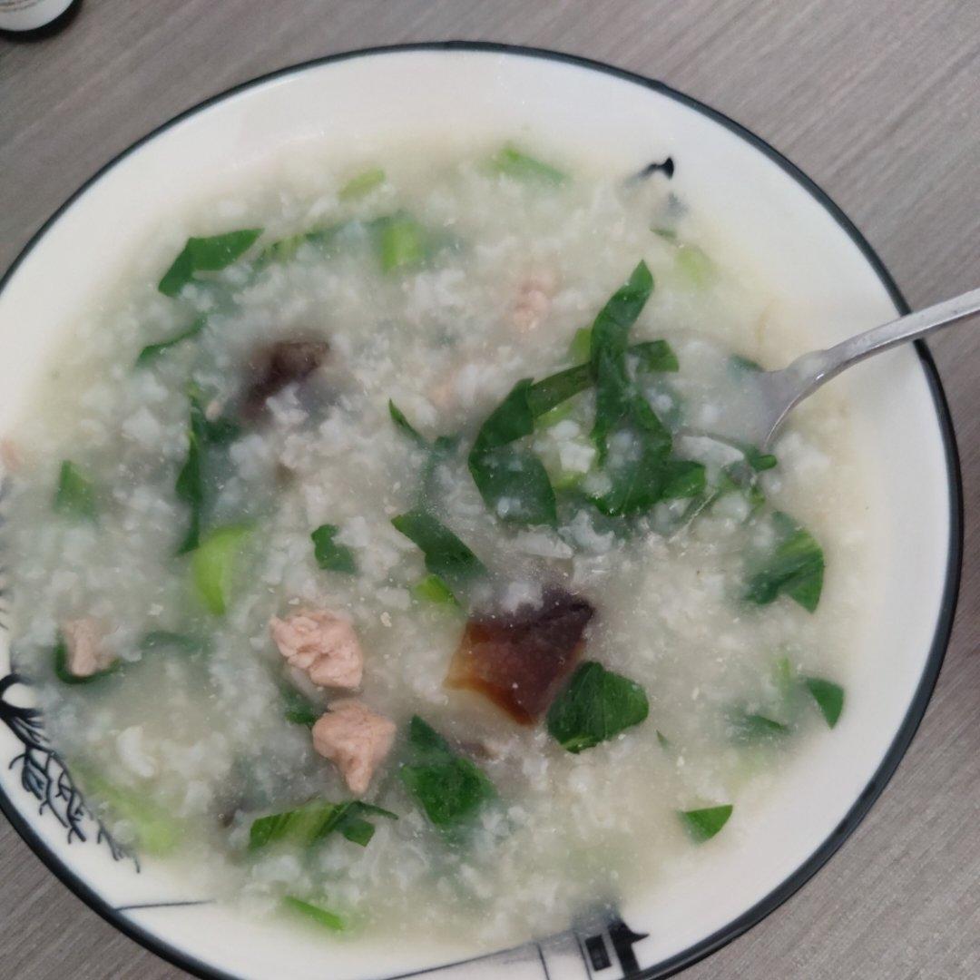 妈妈👩教我做的皮蛋瘦肉粥🥣简单快捷美味😋