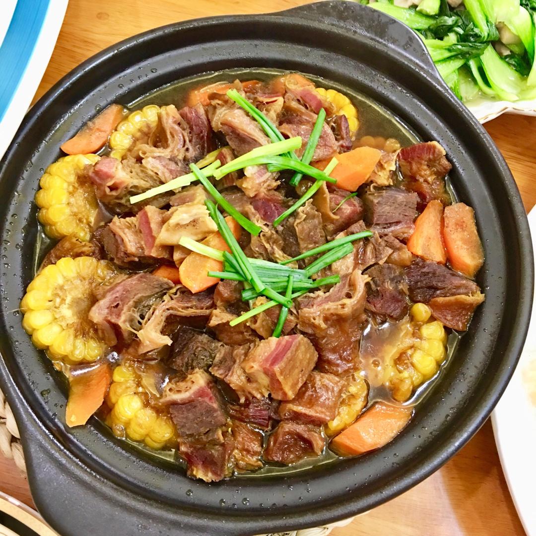 广式焖牛腩