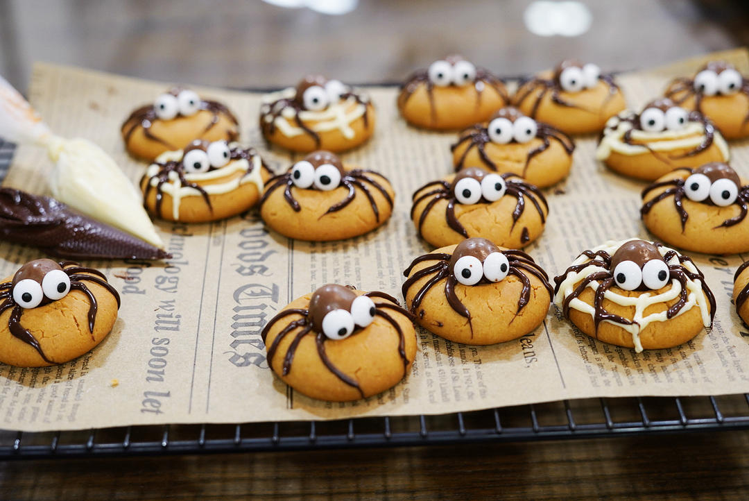 万圣节蜘蛛饼干