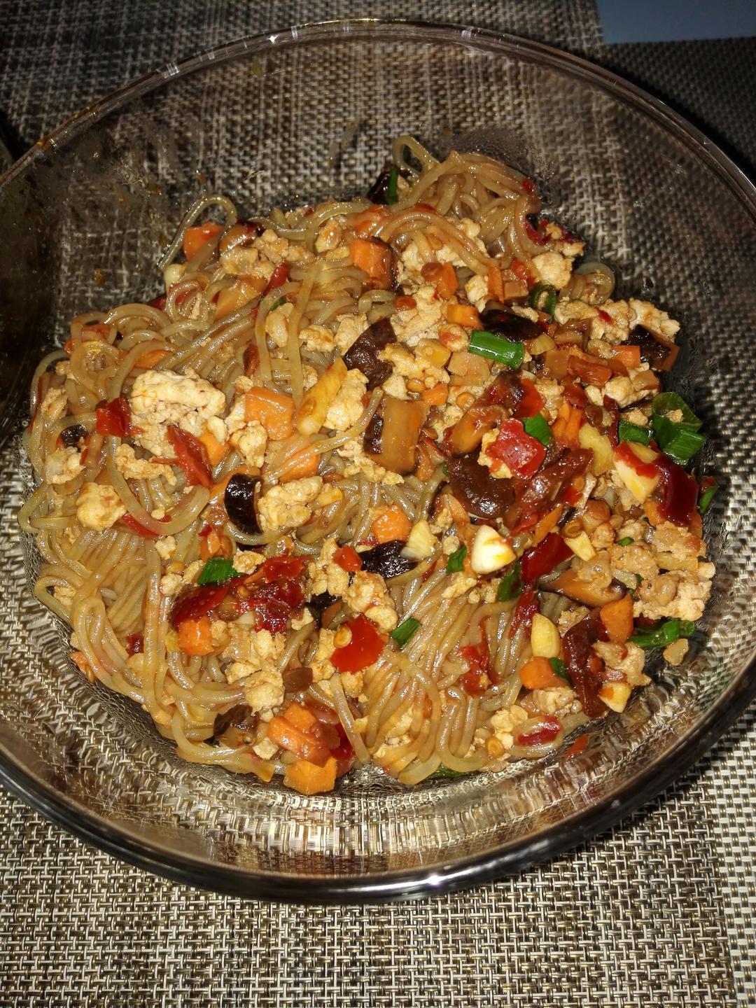 肉末炒粉丝