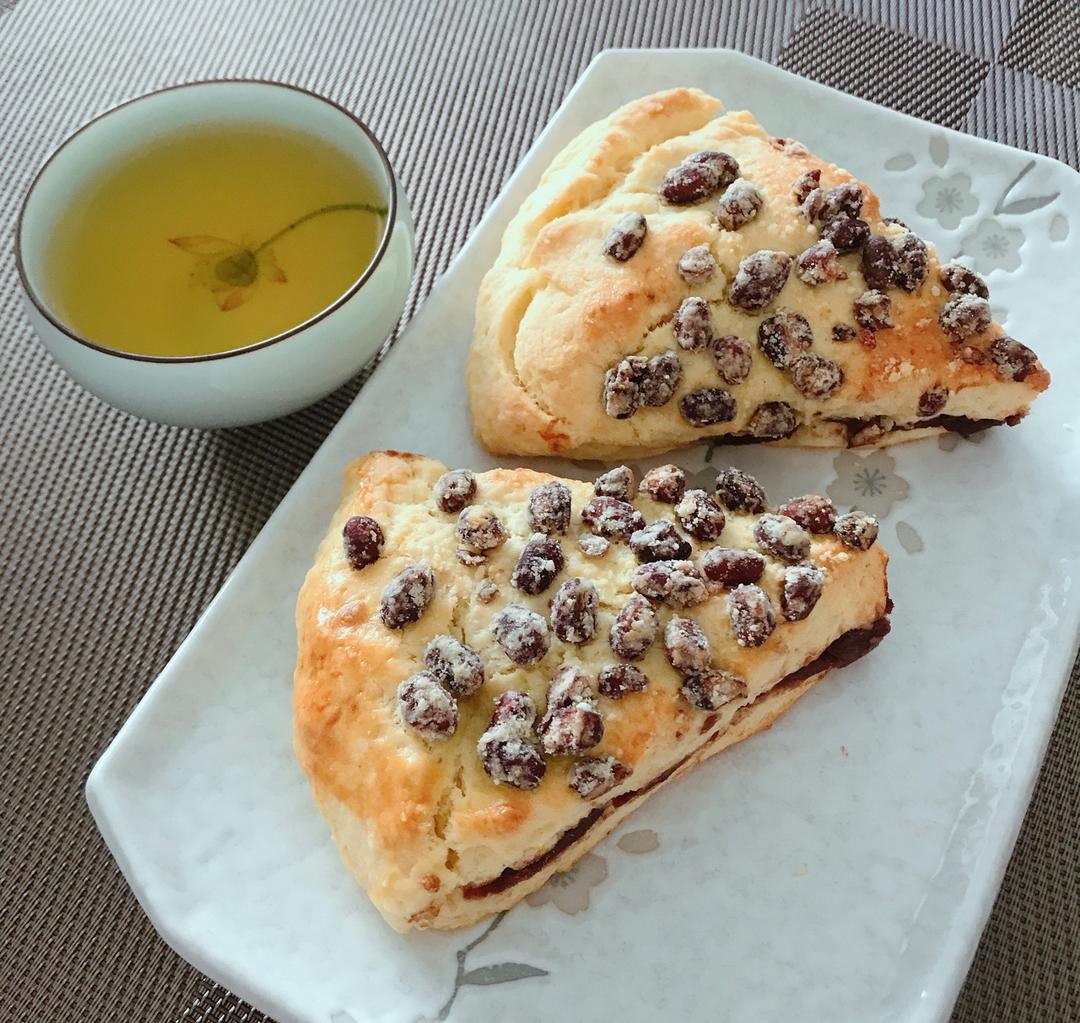 莎荔芭芭做的星巴克红豆松饼