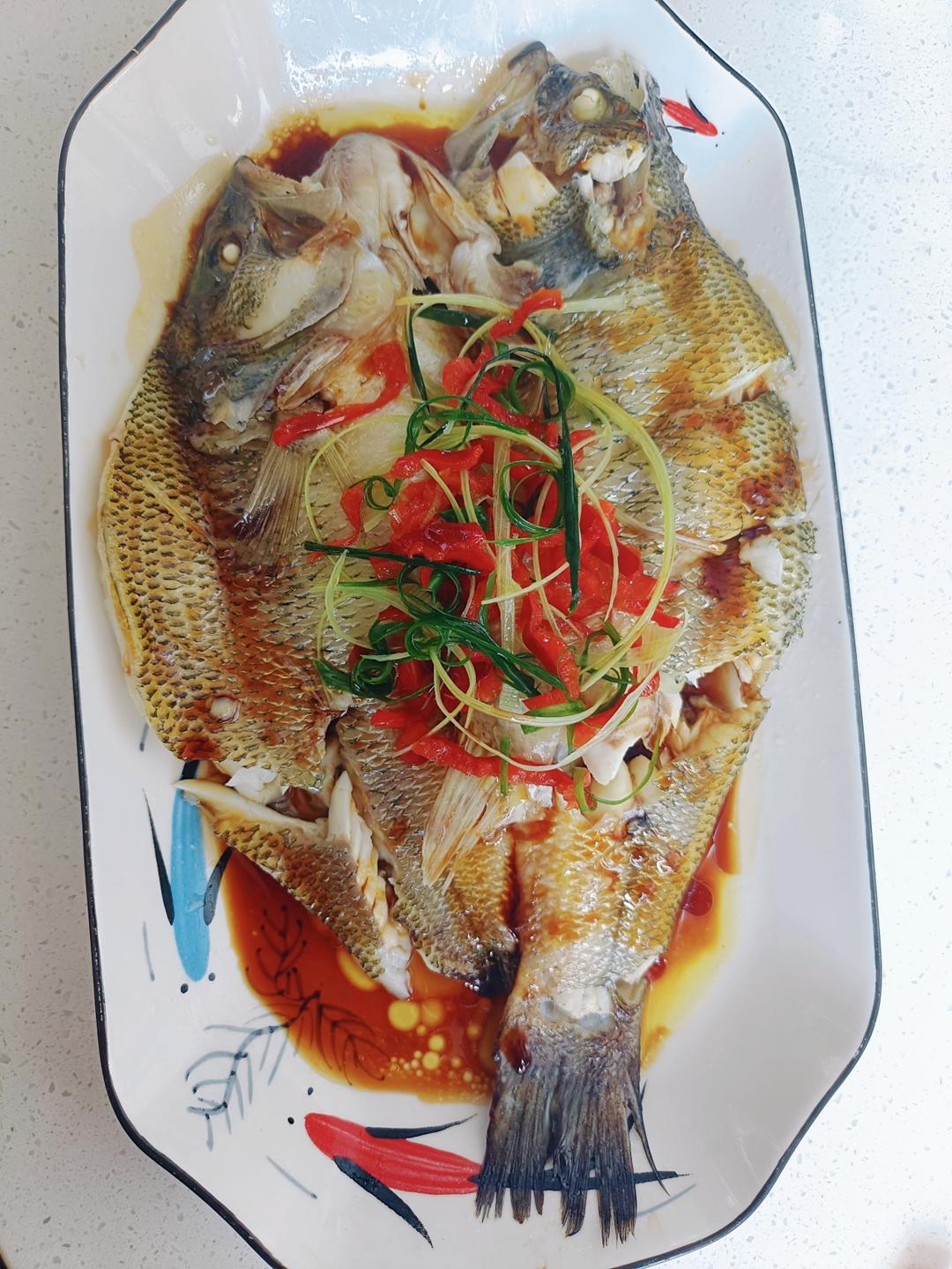 清蒸鲈鱼