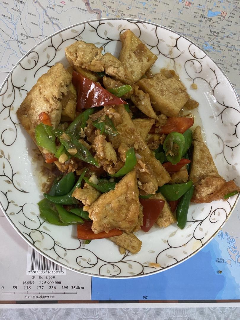 青椒炒豆腐