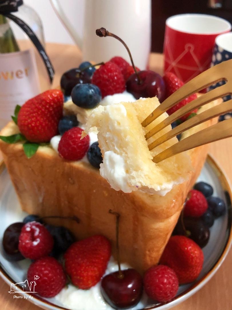 餐厅必点面包诱惑，想吃不排队