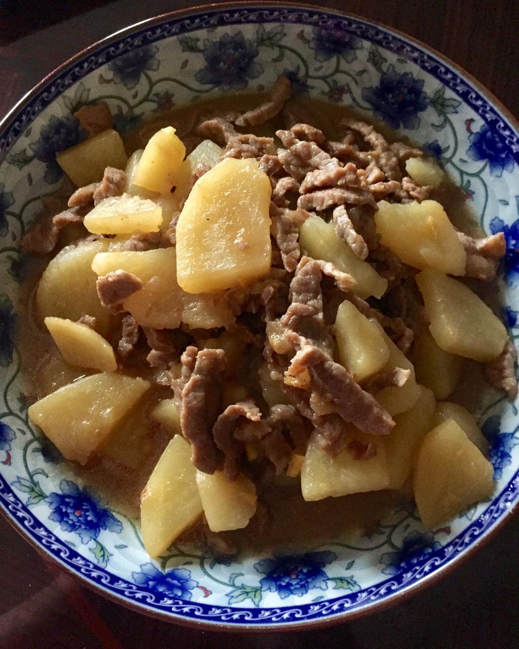 土豆炒牛肉
