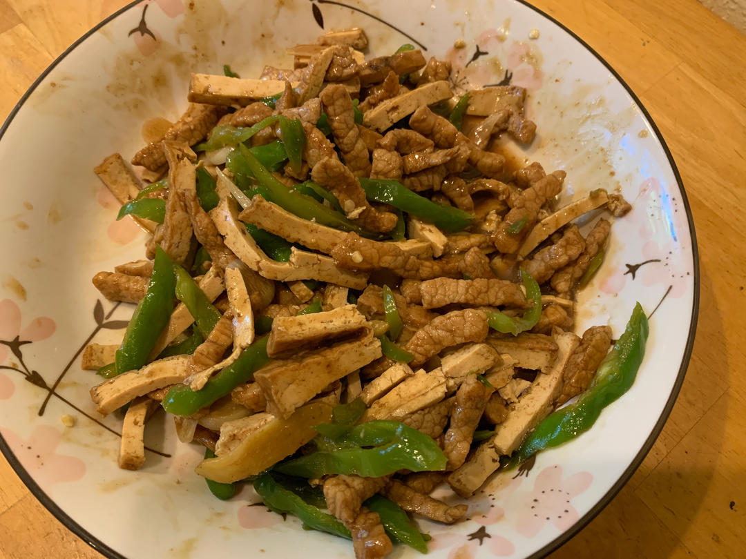 ‼️好吃到舔盘的青椒肉丝盖浇饭