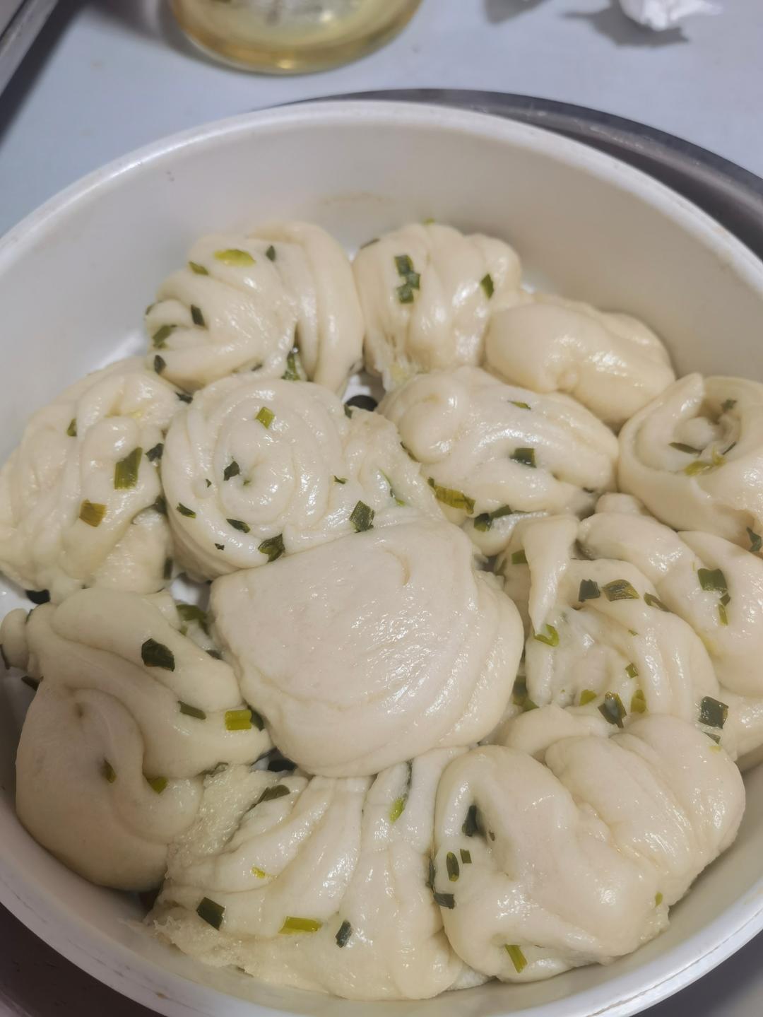 🌺椒盐葱香花卷🌺（操作简单，好吃又好看）