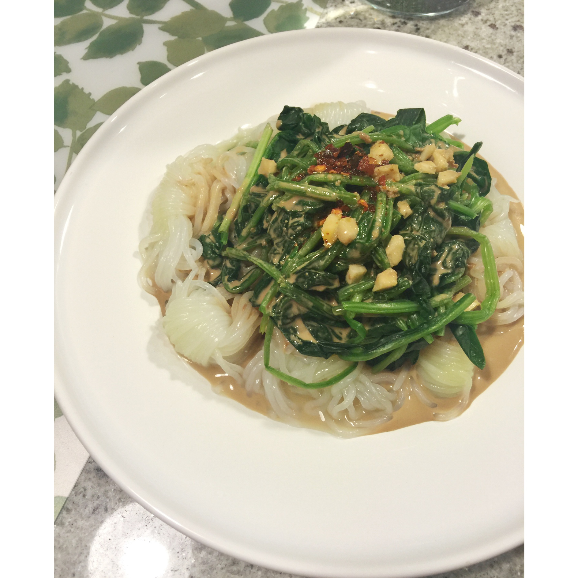 麻酱拌菠菜
